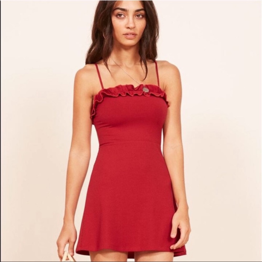 Sold！Reformation Bri Mini Red Dress size M